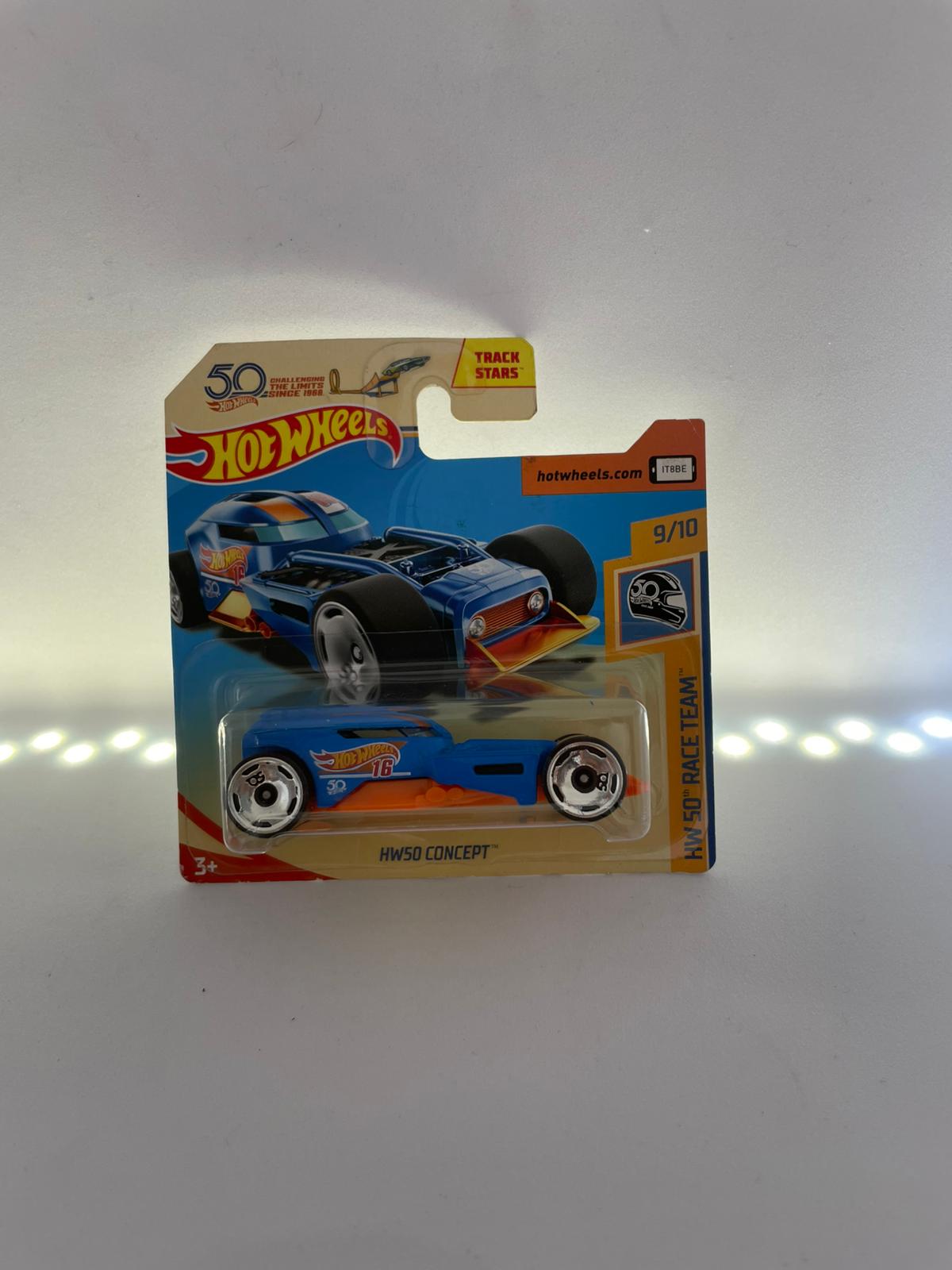Hot Wheels Volvo 850 Estate (Black)